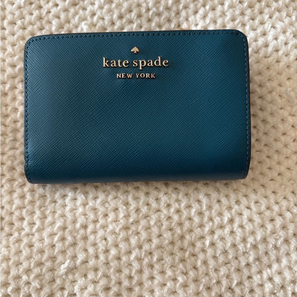 Kate Spade Saffiano Leather Medium Staci Compact Wallet - LNC